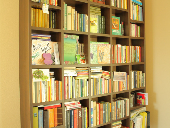 Доставка книжной полки